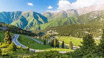 Full Day Private Hiking Tour in Almaty Mountains