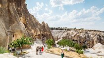 Cappadocia Red Tour With Lunch & Hotel Pickup (Small Group)