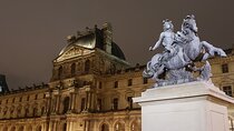 No-Crowds Louvre by Night Private Guided Tour in Paris