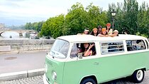 Private Guided Tour with Classic Van in Paris