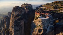 Thermopylae, Meteora and Delphi Private Full Day Tour