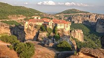 Delphi and Meteora Private Day Trip from Athens including Dinner