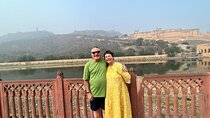 Jaipur: Full Day Private tour with professional guide by Car
