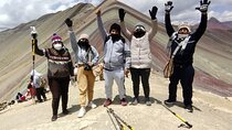 Explore the Rainbow Mountain in Vinicunca Peru