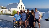 Santorini: 4hr Private Accessible Tour for Limited Mobility 