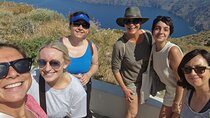 Santorini: 4hr Small Group Caldera Hike from Fira to Oia
