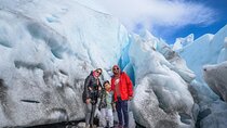 Blue Safari Experience: Hiking and Navigation on Glaciers