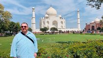 Skip The Line Taj Mahal Sunrise Tour with Complimentary Breakfast