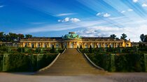 Private transfer from Prague to Berlin with stops in Potsdam + Sanssouci Palace