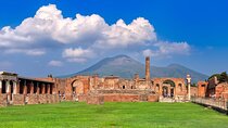 Full Day Tour in Pompeii Ruins and Amalfi Coast from Naples