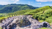 Private Tour Yangmingshan Volcano from Taipei