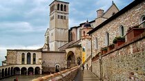 Full Day Private Guided Tour to Assisi and Cortona from Florence