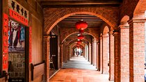 Private Tour in Taipei's Vintage Dadaocheng