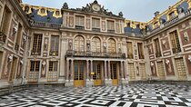 Palace of Versailles by Train from Paris