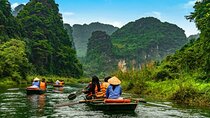 Luxury Ninh Binh Tour from Hanoi – Small Group with Boat & Bike