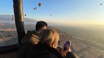 Teotihuacan balloon flight with cave breakfast and CDMX pickup