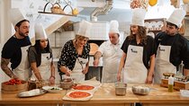 4 Hours Guided Tour of the Limoneto with Pizza Cooking Class