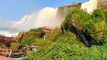 Canada/USA Incredible Wonder Tour of both sides of Niagara Falls