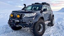  Private Superjeep Tour to Golden Circle & Langjökull Glacier