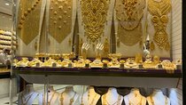 Dubai: Experience Gold Souk Shared Shopping Tour