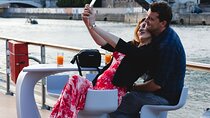 Paris Valentine's Day Romantic Dinner Seine River Cruise