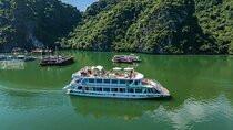 Luxury Lan Ha Bay Cruise Day trip: Kayaking, Biking, swimming
