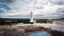 Unforgettable Full-Day Golden Circle Private Tour from Reykjavík
