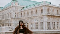 Private Vacation Photoshoot with Photographer in Vienna