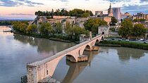 Aix en Provence and Avignon city of Popes Private Tour