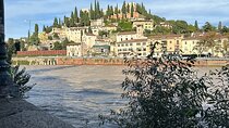 Sightseeing Tour of City of Love and Mysteries in Verona