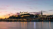 Private transfer from Budapest to Prague with a Sightseeing stop in Bratislava