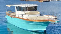 Private boat excursion island of Ischia with Gozzo Cilento 12m