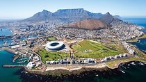 Cape Town Tour: Bo-Kaap & Iziko Slave Lodge with Table Mountain