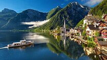  Private Tour: Hallstatt-City, Skywalk, and Salt Mine from Vienna