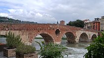 Hidden and fascinating Verona-2hour private walking tour