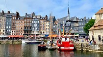 Private Normandy Rouen, Honfleur, Etretat Day trip from Paris 