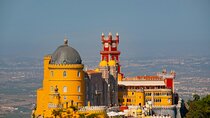 Lisbon: Sintra, Pena, Cabo da Roca Coast & Cascais Tour