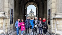 Historical Walking Tour through the Heart of Paris