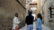 Private Tour Mysterious route with Escape Room through the Gothic Quarter