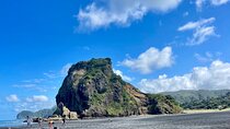 Piha Beach 
