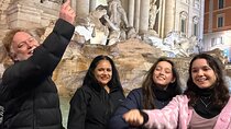 Guided Rome Evening Tour with Trevi Fountain Pantheon and Navona