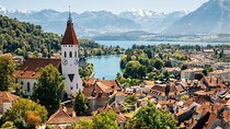 Private Car Tour to Swiss Capital, Castles and Lakes from Lucerne