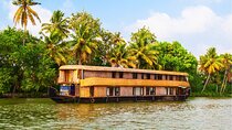 Day Trip to Alleppey with backwater Experiences (Guided Full Day City Tour)