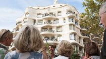 Gaudi & Sagrada Familia Donation-Based Tour in English 