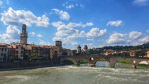 Verona: private walking tour of the city of love