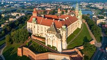 Wawel Castle and Cathedral with St Mary Basilica tour