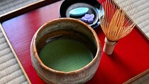 Experience a tea ceremony in an authentic tearoom, in Kyoto!
