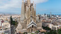 Combo: Skip the Line Sagrada Familia & Park Guell Guided Tour