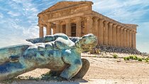 One Day Private Tour to Agrigento and Scala Dei Turchi
