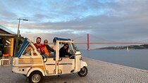 2 Hours Private Tour in Belém by Tuk Tuk-Belém Pastries Included 